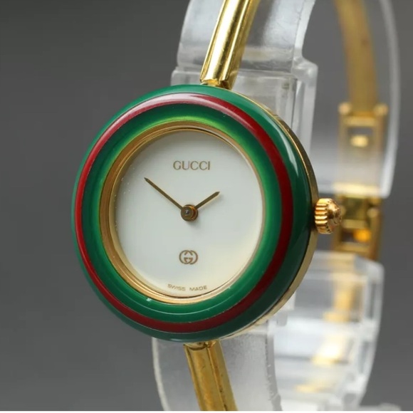 GUCCI LUXURY Bracelet Watch - Picture 4 of 9